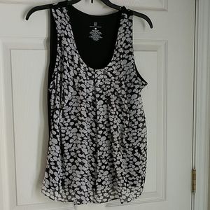 New York & company pullover blouse ladies large